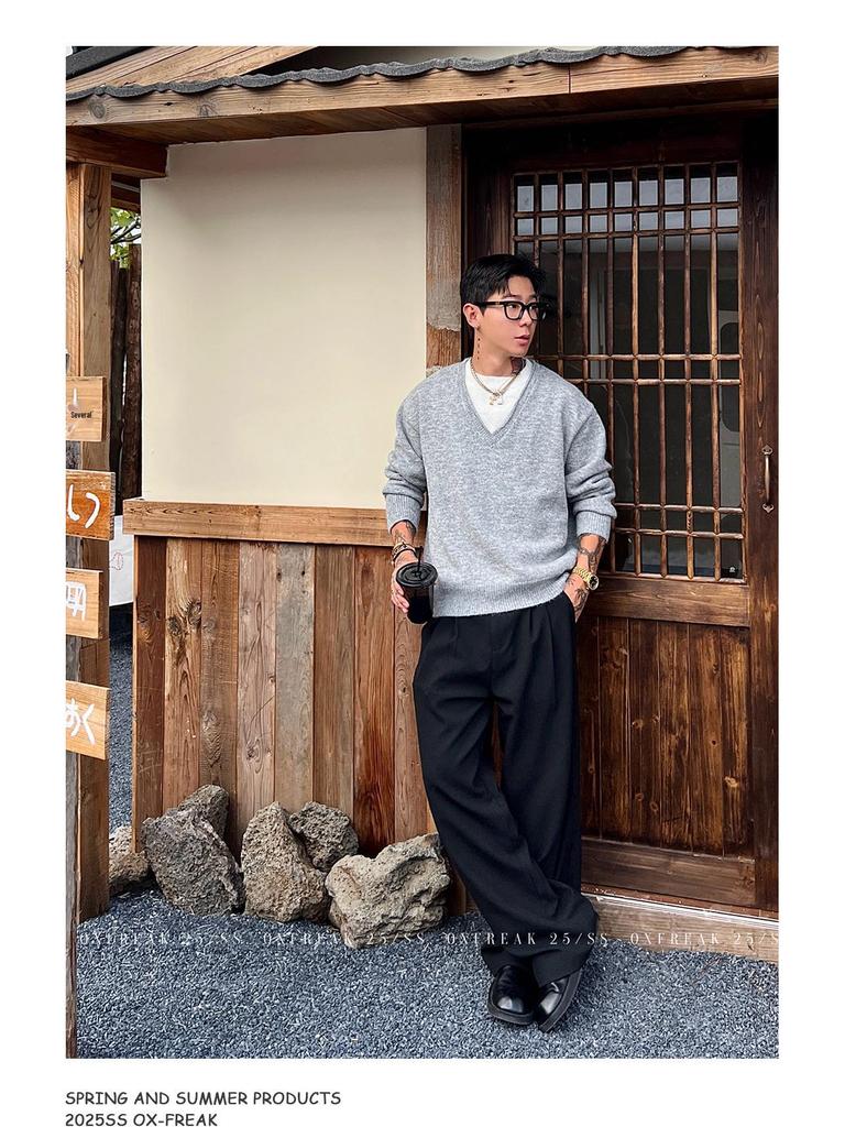 Men's 2025 Autumn/Winter Old Money Style Loose Faux Two-Piece V-Neck Sweater