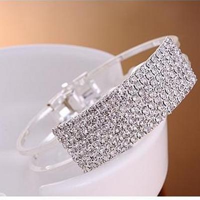 New Fashion Elegant Women Bangle Wristband Bracelet Crystal Cuff Bling Lady Gift ARI
