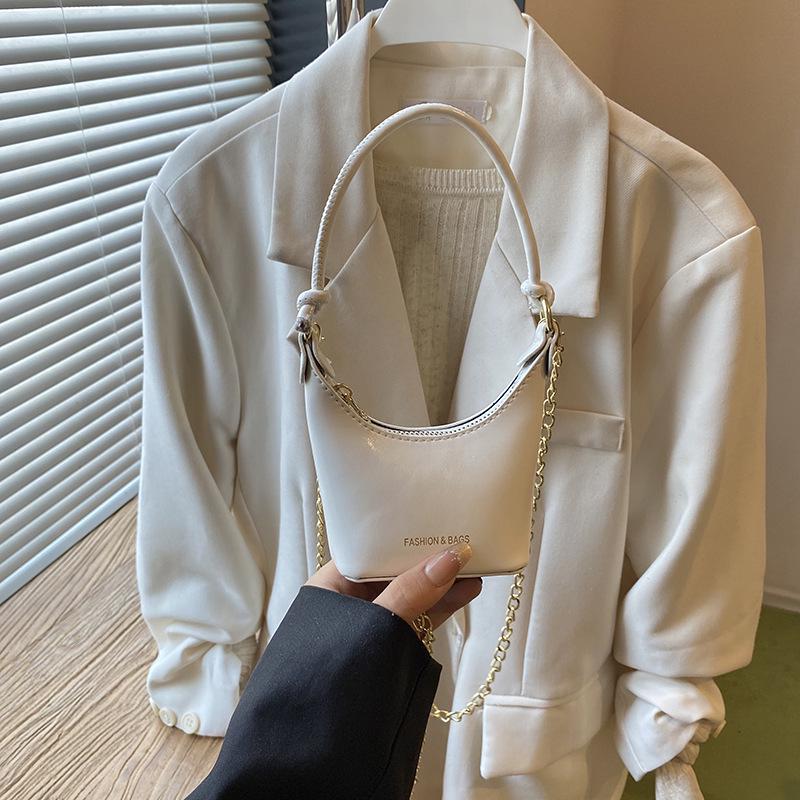 

2025 Trendy Red Princess Bucket Bag for Girls - Stylish Crossbody Handbag Gift белый