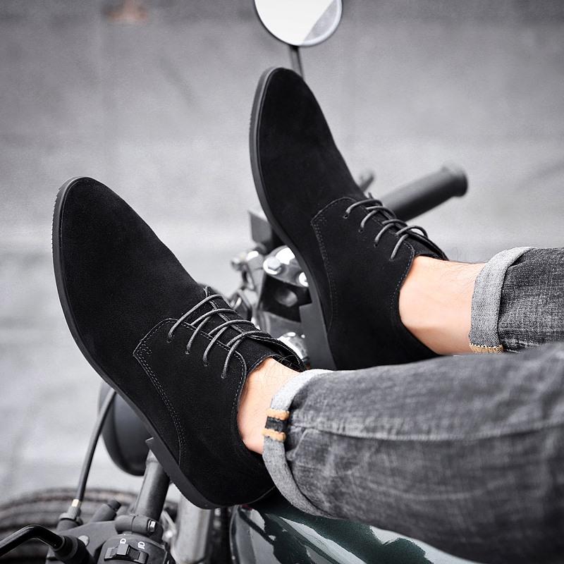 Luxusmarke Herren Stiefeletten zum Schnüren Herren Low Top Sneaker Männlich Bequeme Motorradstiefel Allround Herren Fahrschuhe