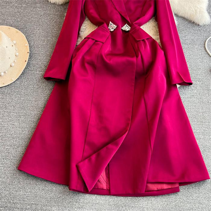 Осенне-зимнее платье-блейзер во французском стиле Хепберн — фото 3