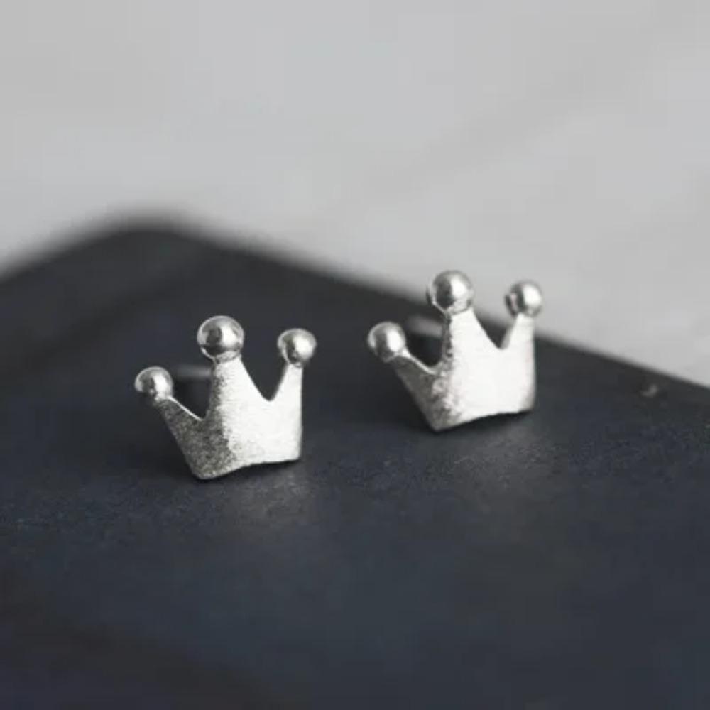Silver Plated Korean Style Stud Earrings for Women Creative Ear Hole Design Allergy Free Fine Jewelry Accessories