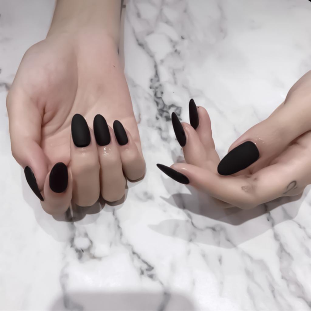 24 Pcs Matte Red Square False Nails Medium Length Fashion Press On Nail Tips for Wedding Party DIY Acrylic Manicure