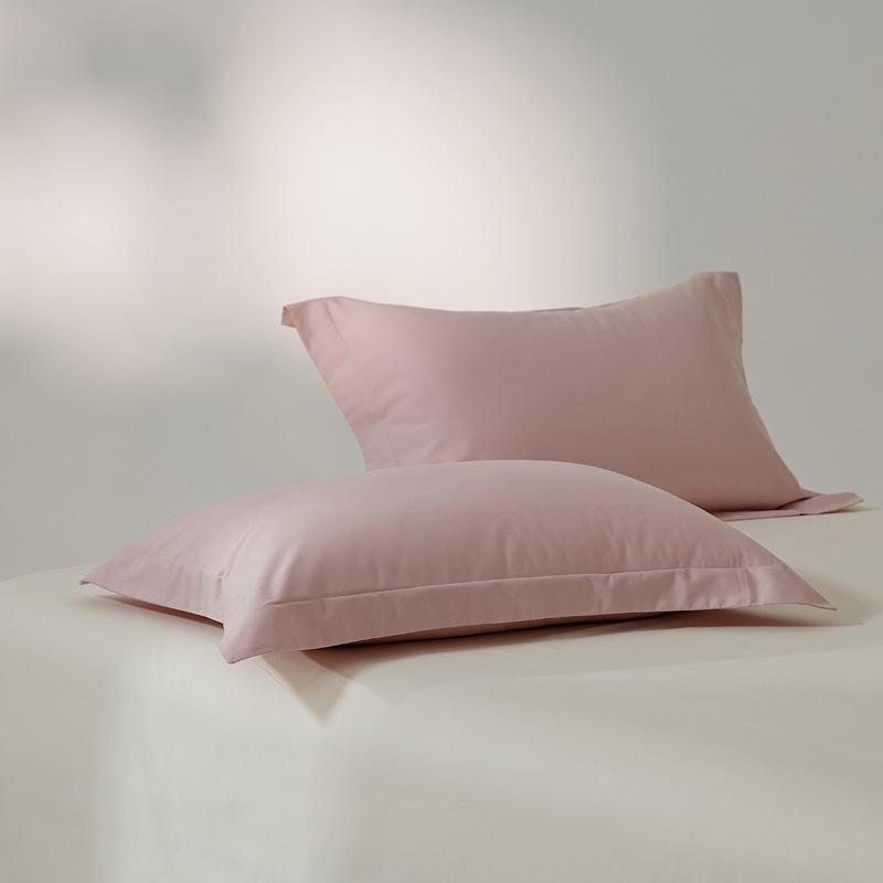 Set aus zwei Kissenbezügen aus gebürsteter langstapeliger Baumwolle - 100 Fadenzahl, Unifarbe, luxuriöses Gefühl