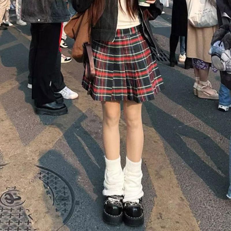 Women s Plaid Pleated High-Waisted Mini Skirt S