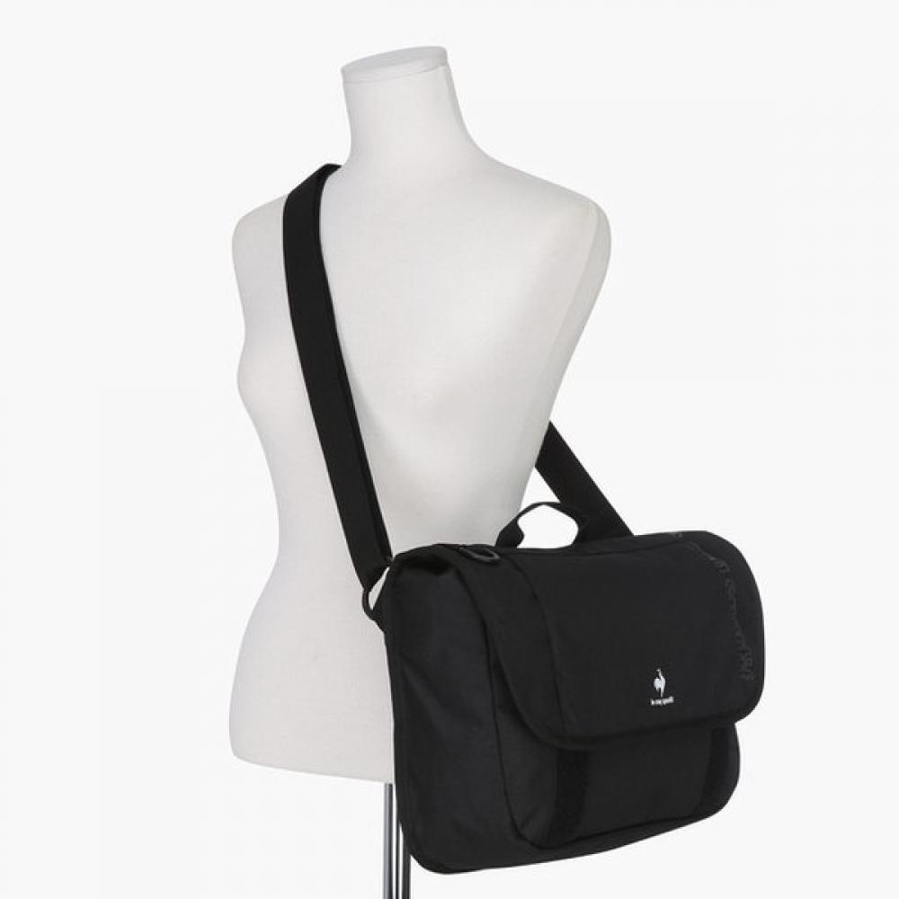 Le Coq Sportif Basic Mini Messenger Bag  Unisex  Black  Qp123abg12 