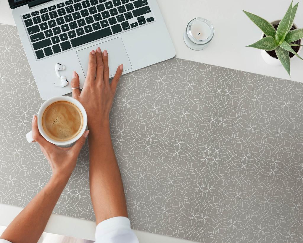 Designer Protective Mat for Laptop Geometric Ornament 120X60 Cm
