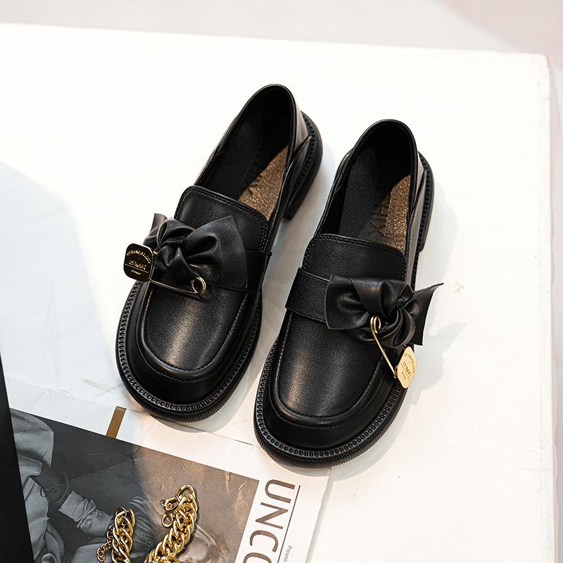 Soft Shoes Woman 2025 Pointed Toe Casual Female Sneakers All-Match Shose Women Oxfords Women's Modis British Style New Cross