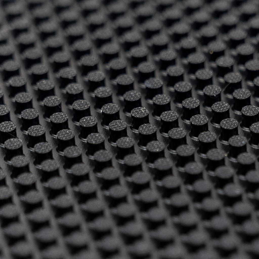 Butterfly Table Tennis Rubber Ilius S Super Gokusu Cutman High Tub Variation Red (006) 00460