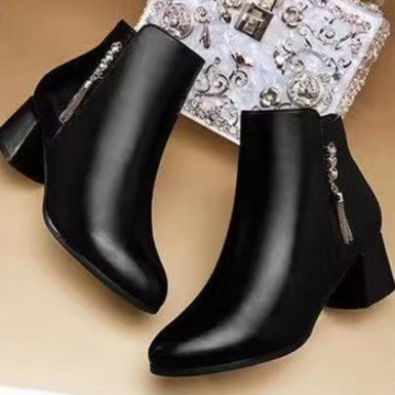 Korta modebomullsstövlar dam höst och vinter nya mjukbottnade Martinstövlar mångsidiga tjock klack mellanhög klack sammet termiska läderstövlar