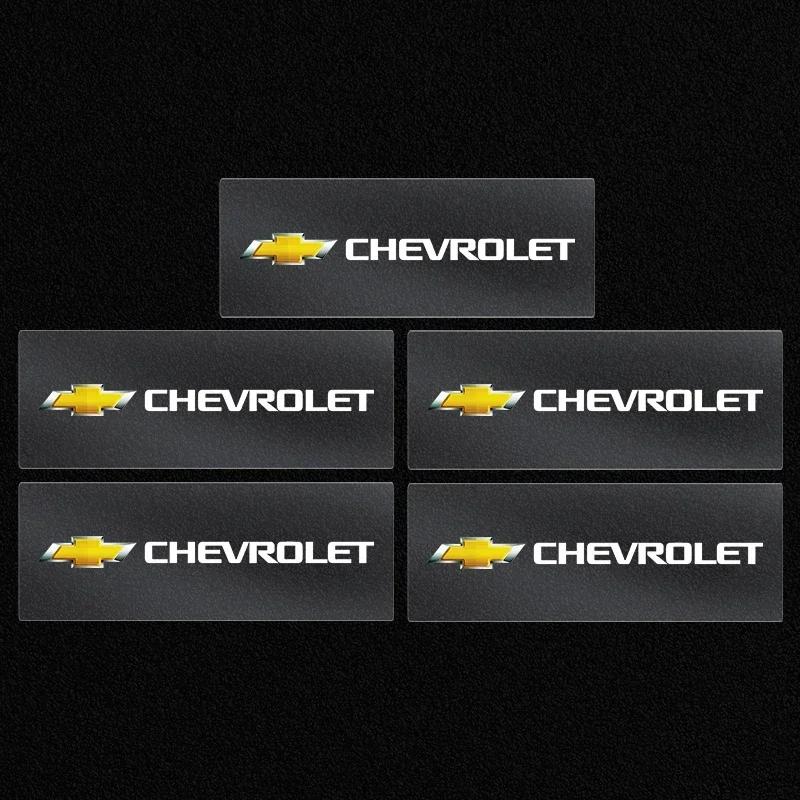 AABLL1 Car Wheel Rim Sticker For Chevrolet BOLT Cavalier Corvette Cruze Lacetti Onix Orlando Spark Suburban Tahoe Tracker Colorado