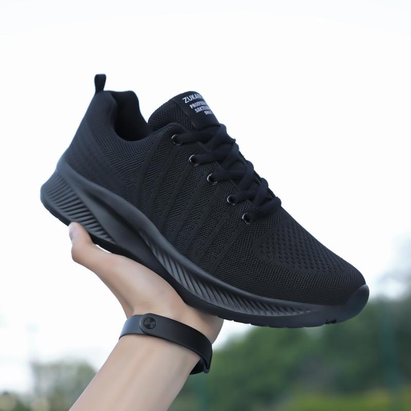 

Summer new casual sports running shoes black breathable soft-soled labor insurance shoes 38