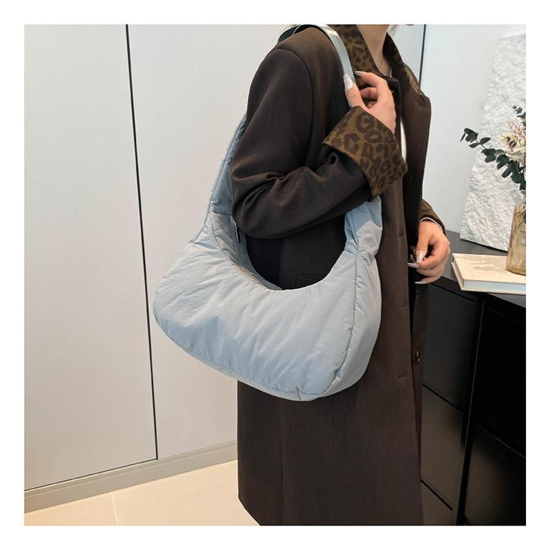 New Nylon Moon Bag, Simple, Lightweight and Large Capacity.