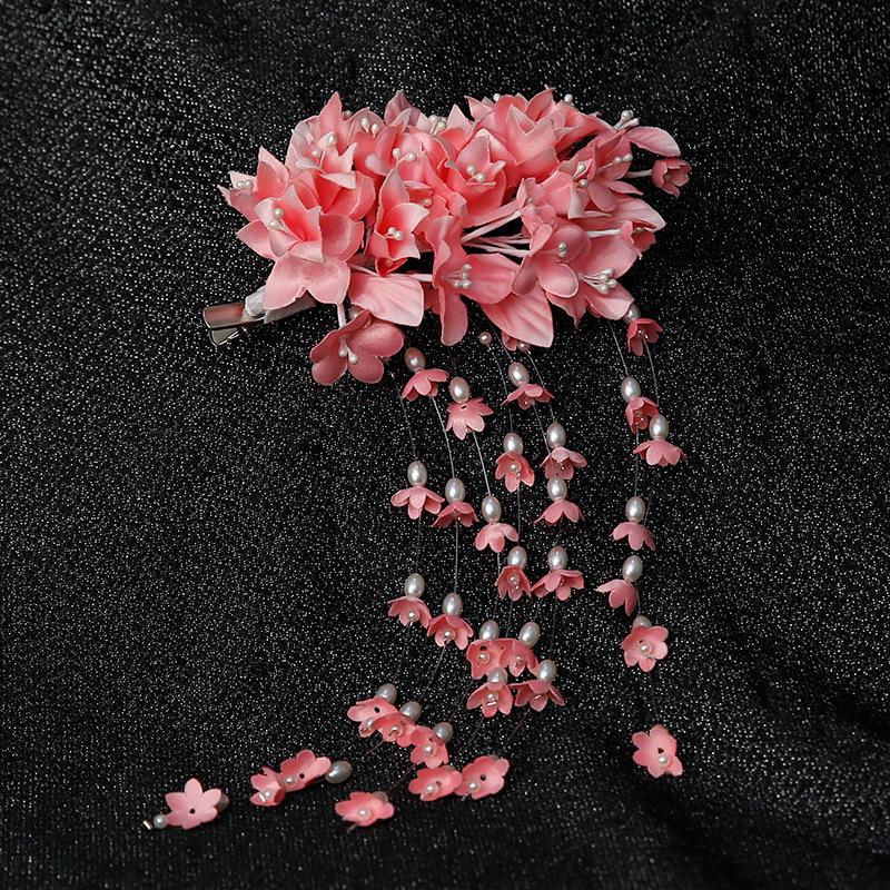 

Корейская заколка-кисточка «Ландыш»: Винтажный свадебный головной убор