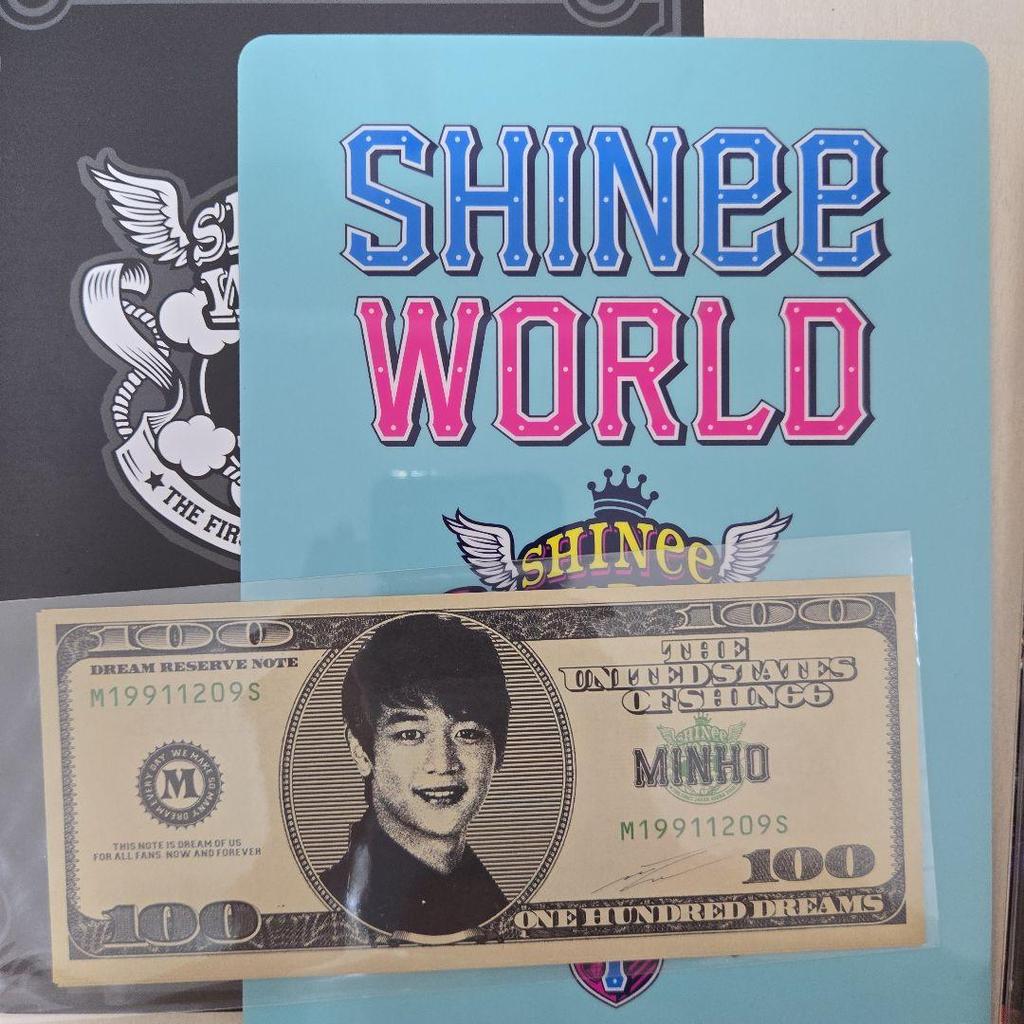 [USED] SHINee WORLD 2012 DVD