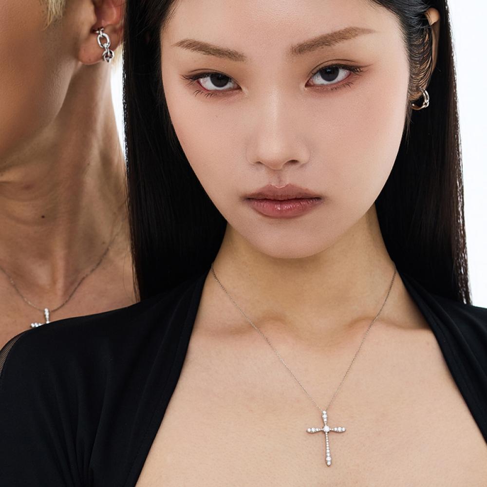 Miss Green Cross Bold Necklace