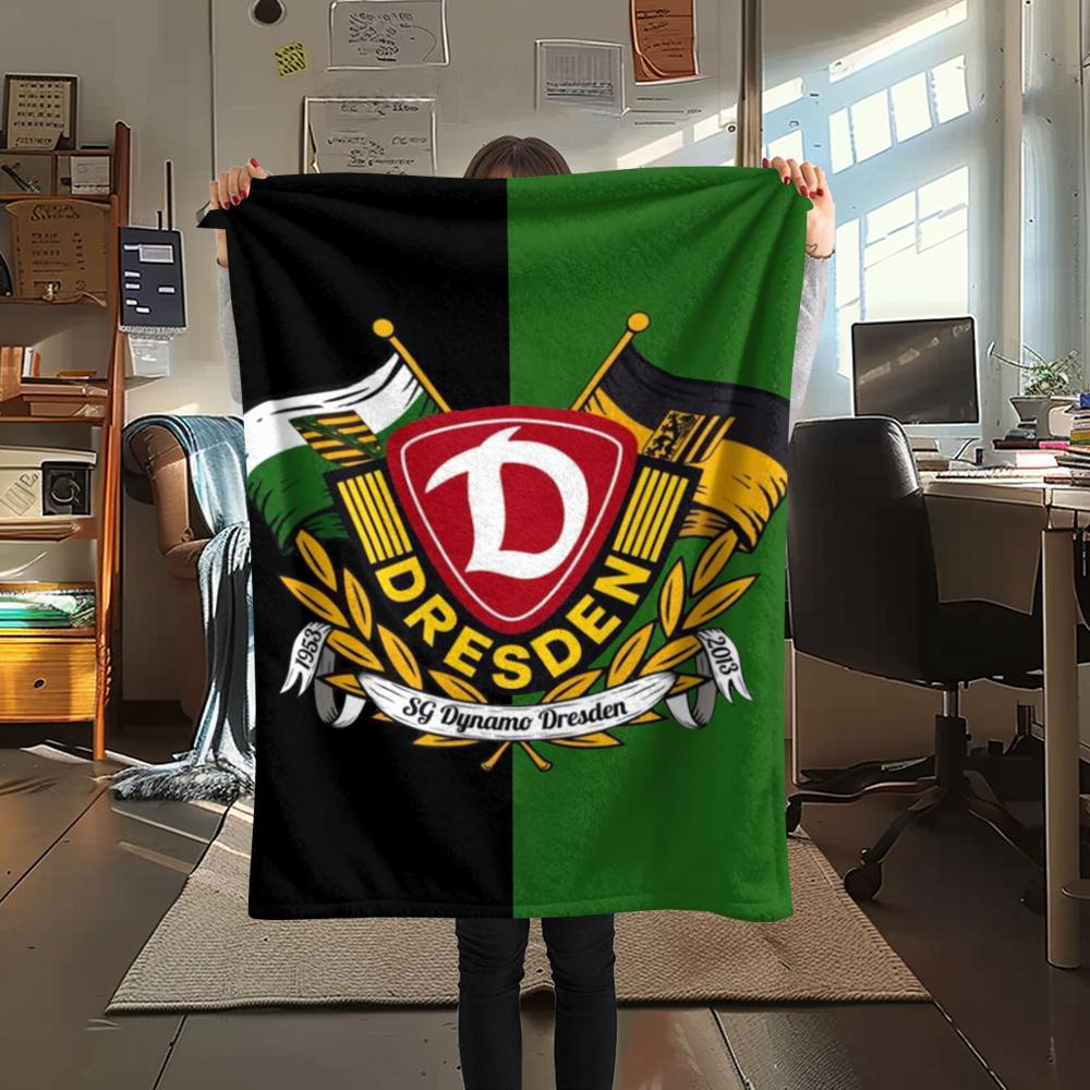 1 ks Flísová deka s potiskem SG Dynamo Dresden, Vysoká kvalita, Pohodlná pro všechna roční období, Domácí dekorace, Teplo a pohodlí, Perfektní jako vánoční dárky149