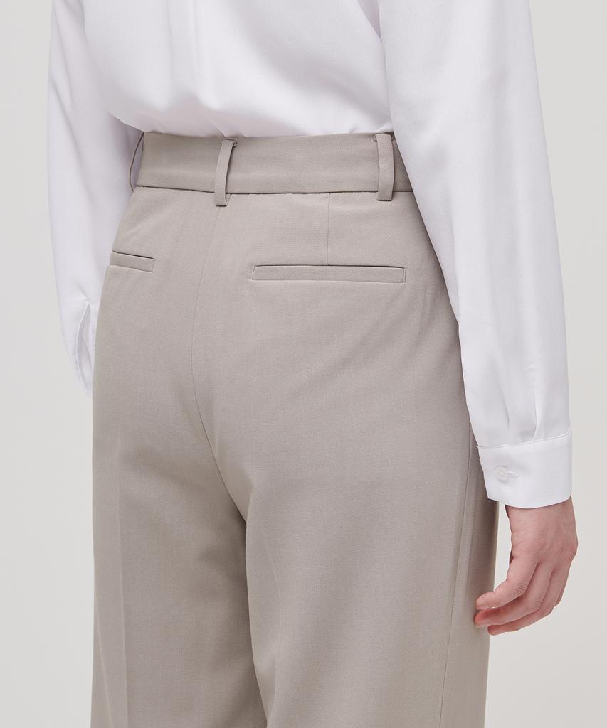 MUSINSA STANDARD WOMAN Women'S Lightweight Straight Hidden Elastic Waist Slacks [Light Beige]