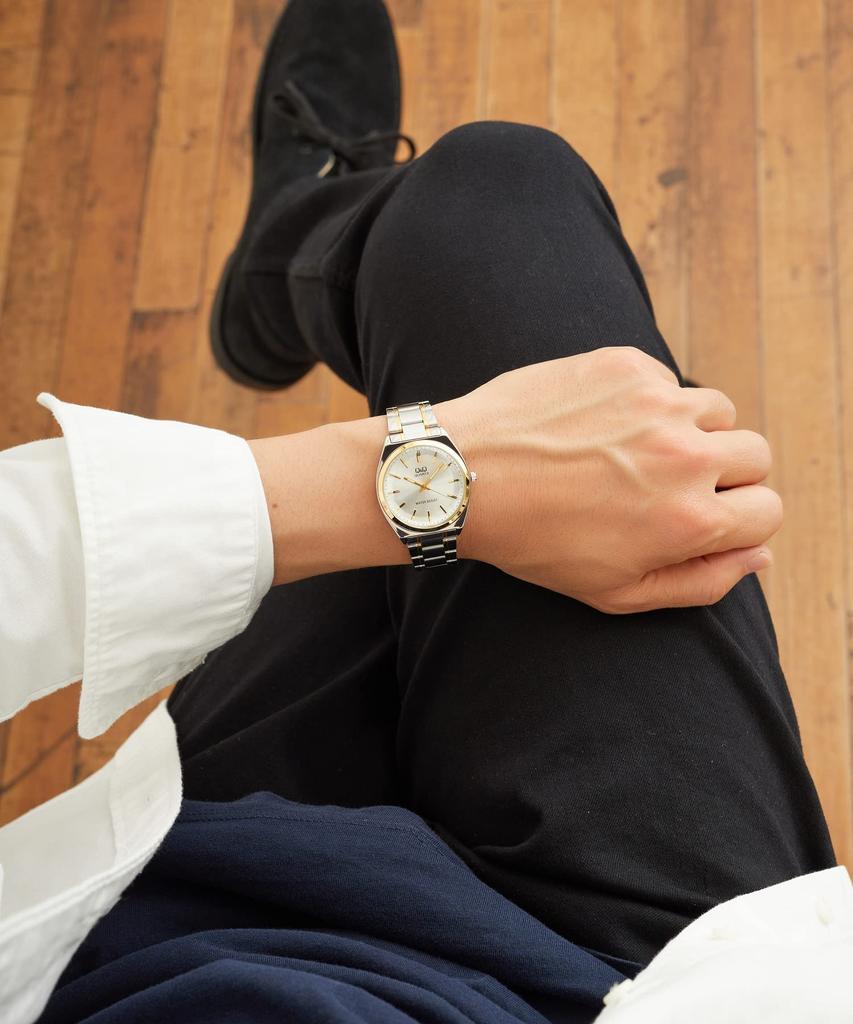 Watch Analog Waterproof Metal Band Silver [Citizen Q&Q] QB78-401 Men's