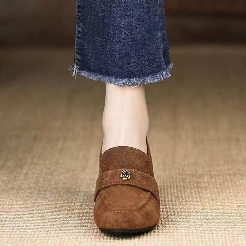 Frosted Camellia Slip-On Loafers for Women, Spring and Autumn New Round Toe Wedge Heel Comfortable Versatile Leather Shoes