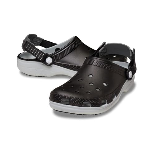Crocs Classic Turbo Clog, Black, 25cm