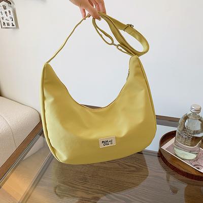 Sac à bandoulière simple pour femme, couleur unie, style étranger, petit, frais et décontracté, printemps 2024, nouveau sac messager à bandoulière, sac à boulettes
