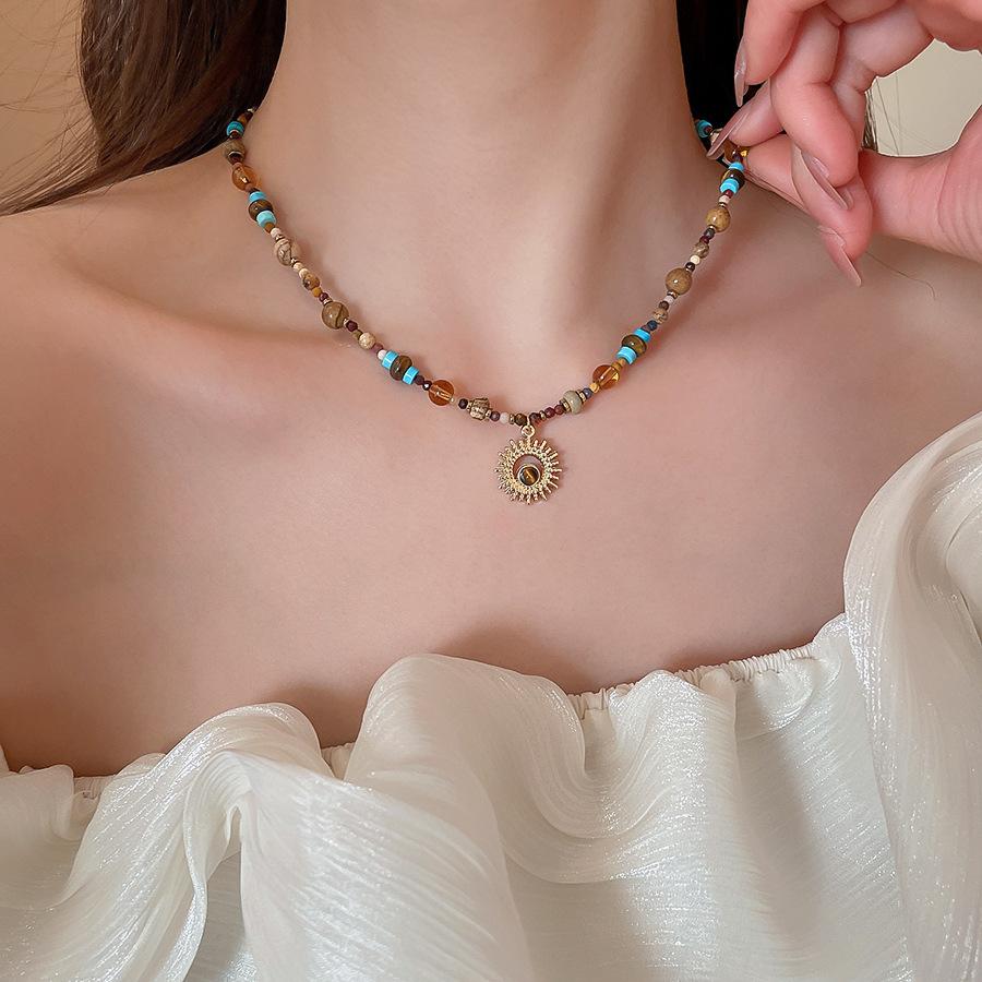 Sunflower Beaded Necklace, New Chinese Vintage Choker, Light Luxury Women's Jewelry