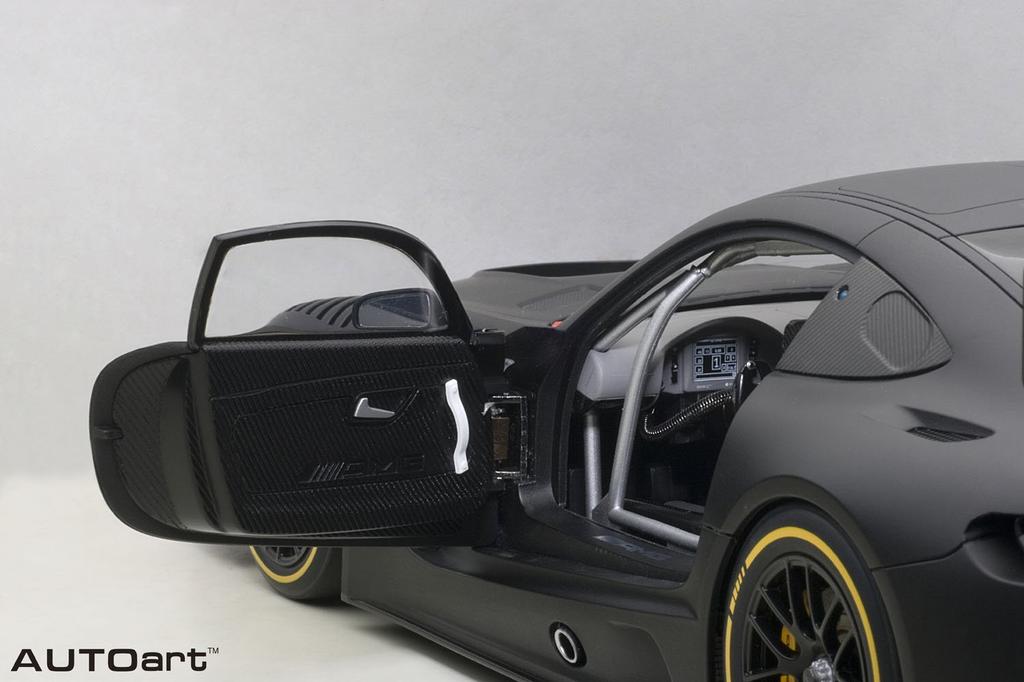 AUTOart GT3 Matte Black 1/18 Mercedes-AMG