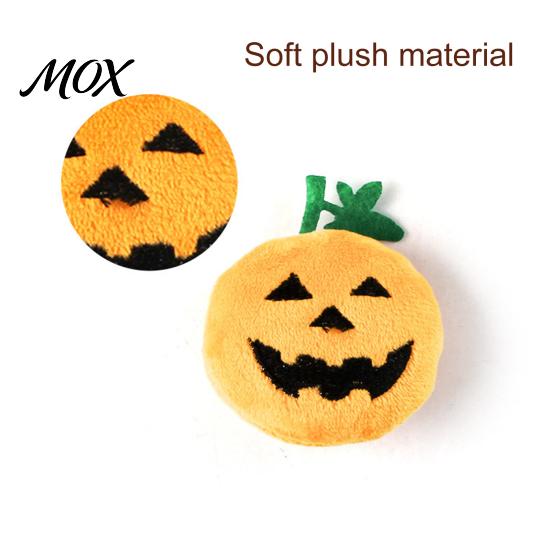 Pumpkin Cat Toy Halloween Toy, Squeaky Stuffed Chew Kitten Soft Plush with Feathers for Indoor Cats Self-entertainment Pet