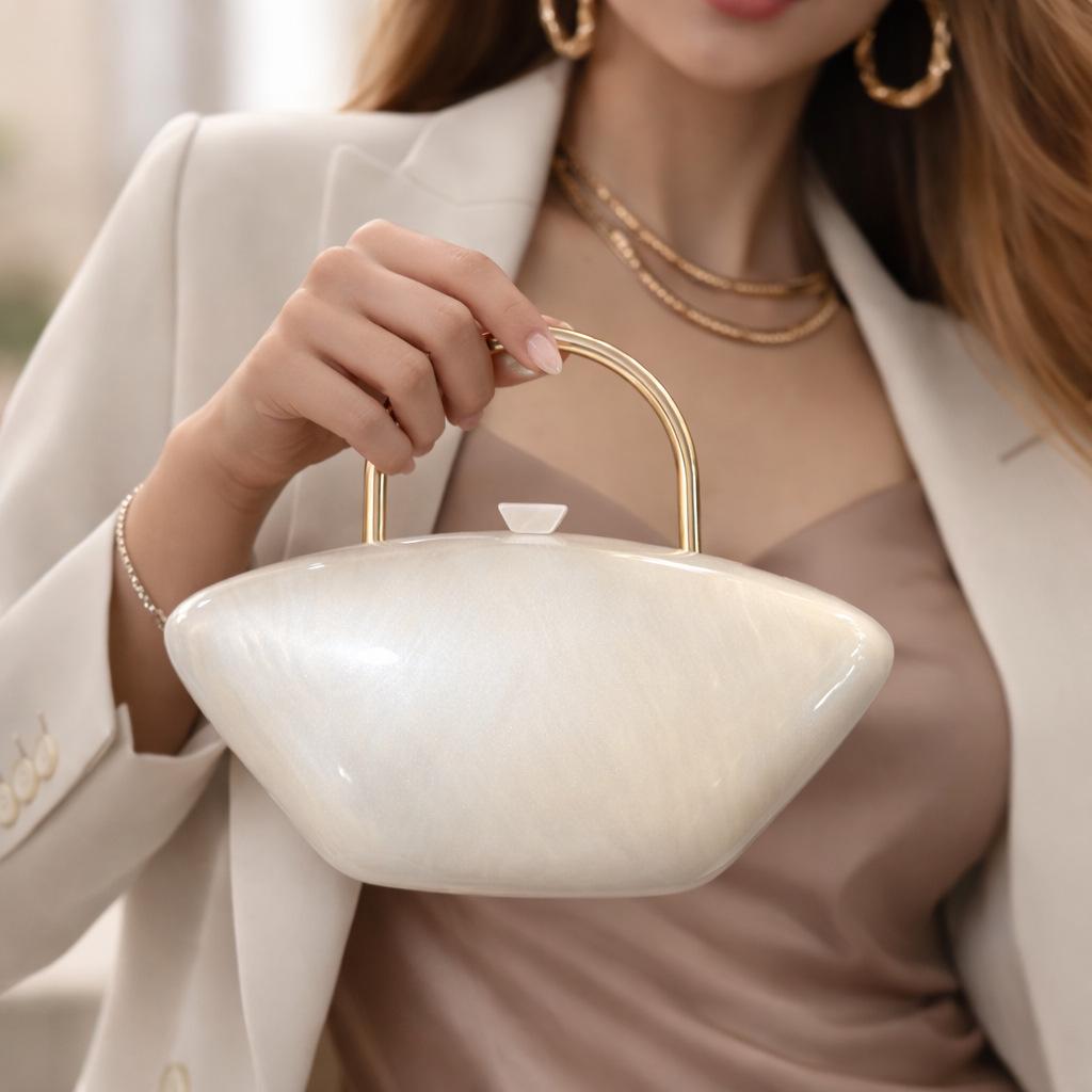 

Women s Pleated Acrylic Evening Clutch - Single Shoulder & Crossbody Chain Bag for Weddings & Banquets
