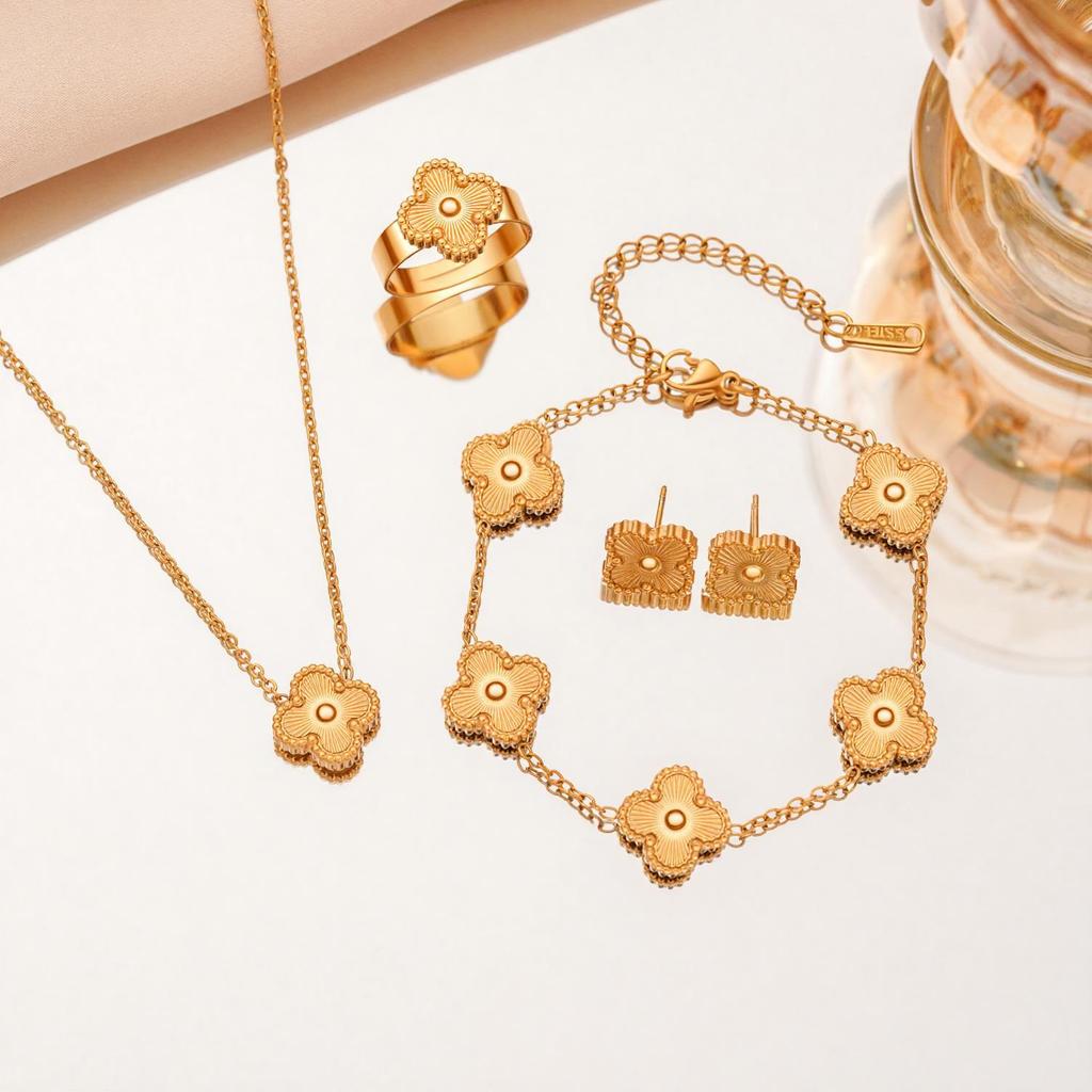 4PCS Titanium Steel Non Fading Clover Set Necklace Bracelet Ring Earrings Women's Fashion Clover Four Piece Set