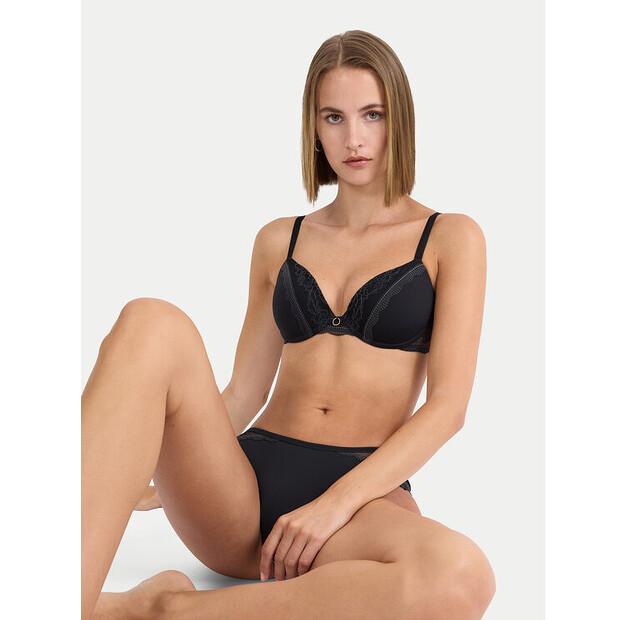 Бюстгальтер с косточками Triumph Comfort Allure