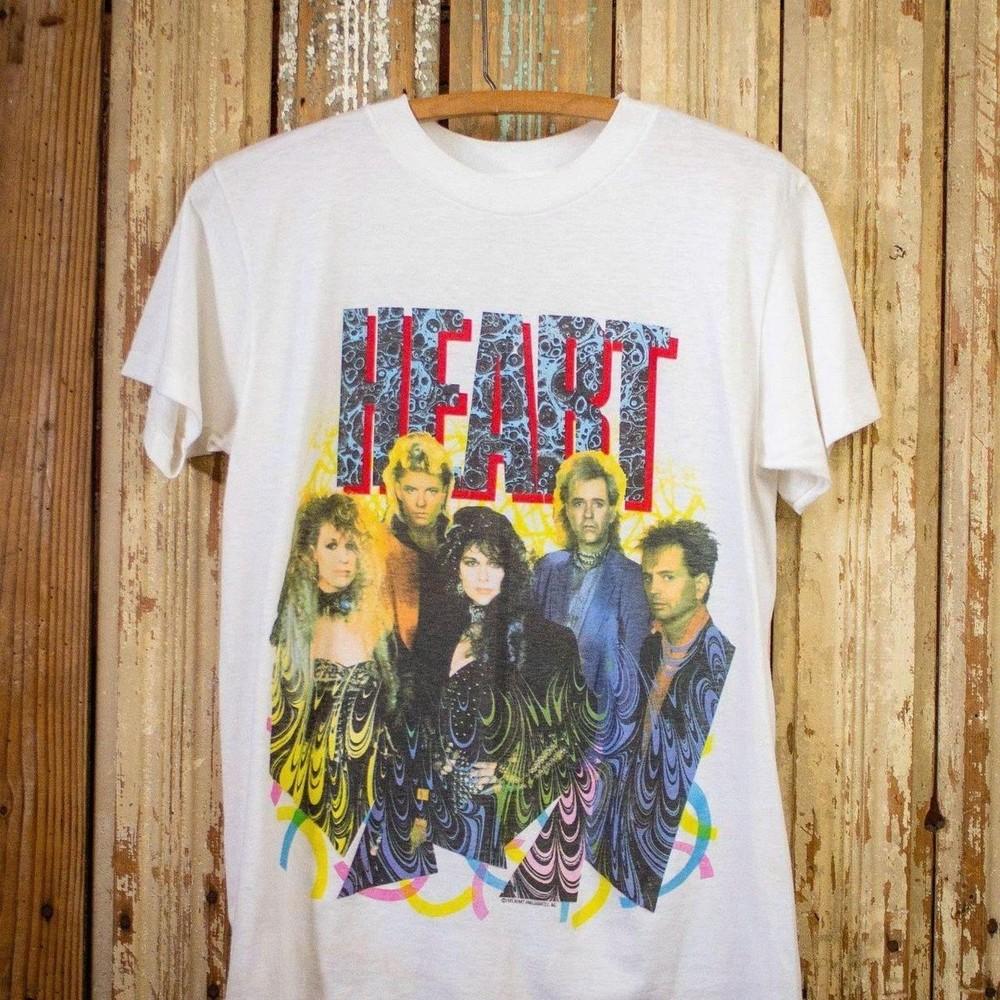 

Heart Band Vintage Rock Concert T-Shirt Tour Short Sleeve SG134 Unisex T-Shirt S