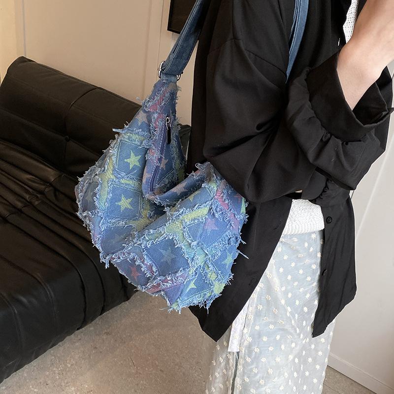 Denim bag women's large capacity 2025 spring new versatile shoulder messenger bag premium commuter tote bag