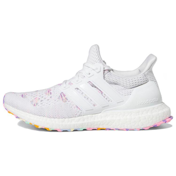 

Женские кроссовки adidas UltraBoost 1.0 Valentines Day White Cloud-White Violet-Fusion HQ3857 36⅔