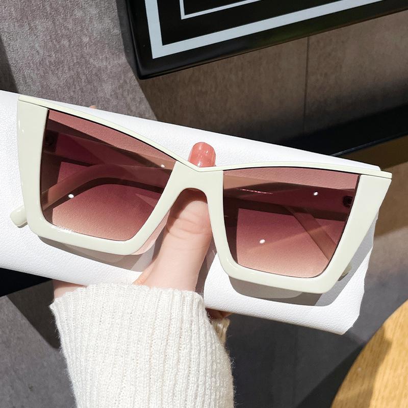 New Vintage Cat Eye Sunglasses Women Square Small Frame Sun Glasses Female Brand Designer Glasses Shades Fashion
