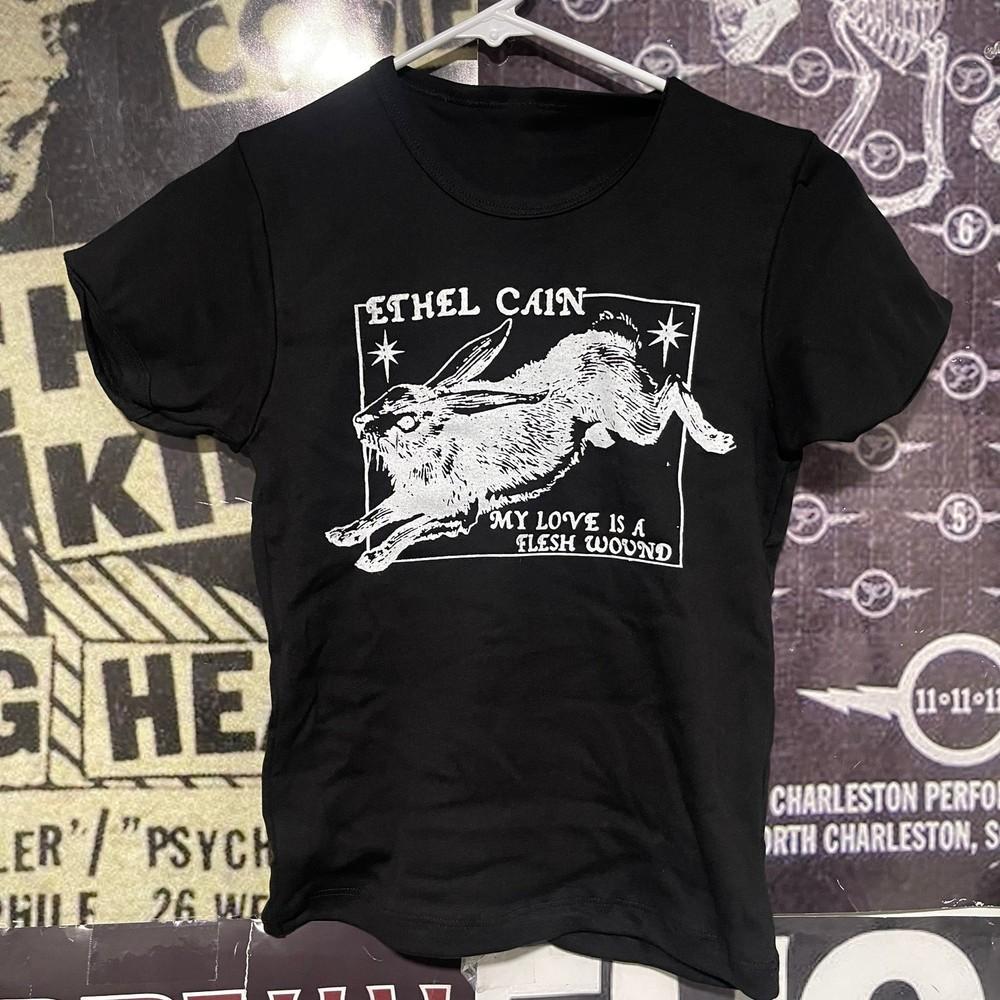 

Футболка Ethel Cain My Love Is Flesh Wound 2024 Размер S-5XL Comfort Colors Унисекс S