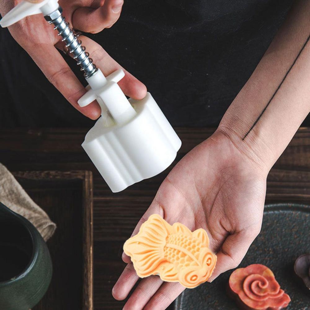 

Fish Design Creative Festival Decoration Bakeware Cookie Cutter Mooncake Stamps Mooncake Mold