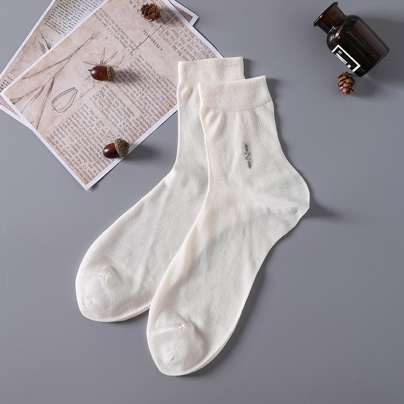 Men's Silk Socks for Healthy Foot Care - Ideal for Spring, Summer, and Autumn