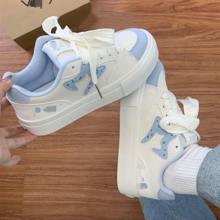 Breathable thick-soled new autumn great-looking board shoes cute student sports and leisure shoes
