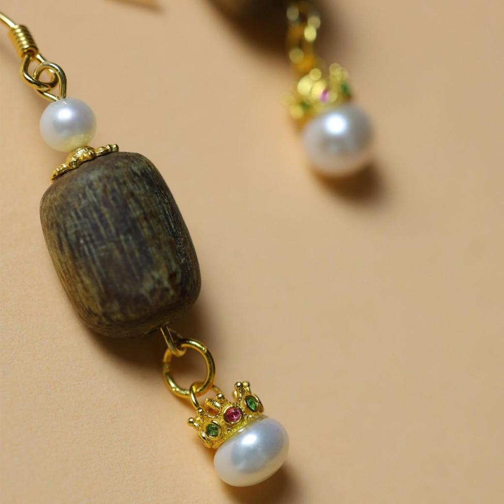 Agarwood Natural Pearl Earrings: Elegant Chinese Style Gift for Mom or Girlfriend, Inspired by Xiaohongshu.