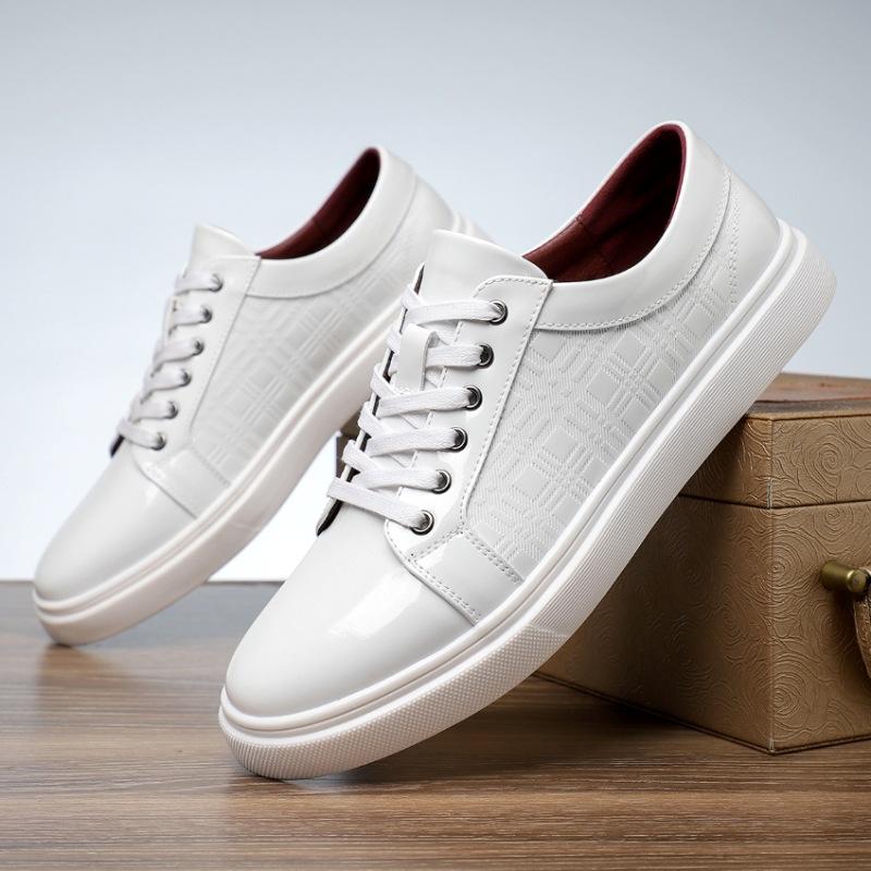 New Shoes for Men Patent Leather Business Casual Shoes Trend Flat Skateboard Shoes Street Cool Sneakers