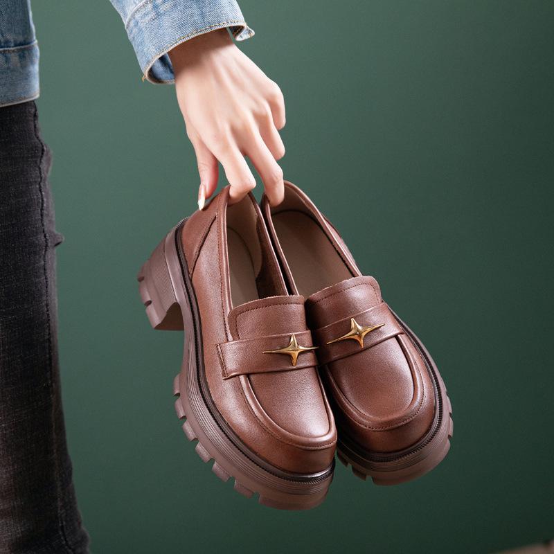 The first layer of cowhide loafers for women's spring and autumn new thick-soled casual versatile black thick-soled muffin shoes single shoes for wome