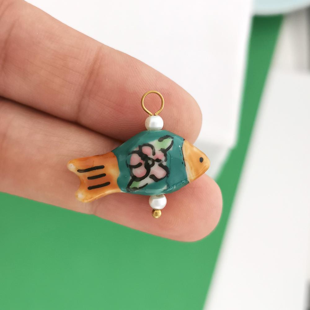 1 stk Keramik Vedhæng Sneglehus Charme Fisk Skal Søstjerne Delfin Rustfrit Stål PVD Guld til Halskæde Armbånd