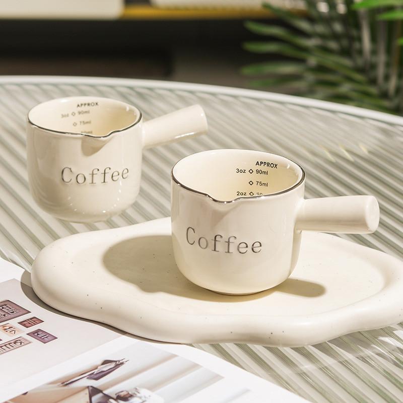 3oz/90ml Espresso Coffee Ceramic Small Milk Cup Wth Scale Coffee Measuring Cup Extraction Cup With V-Shaped Mouth Pitcher