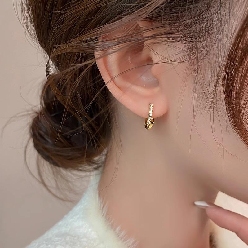 Simple Micro-set Earrings Niche Design Advanced Ear Buckle Hundred Match Light Luxury Earrings Trendy Elegant Lady's Accessories Classic Jewelry