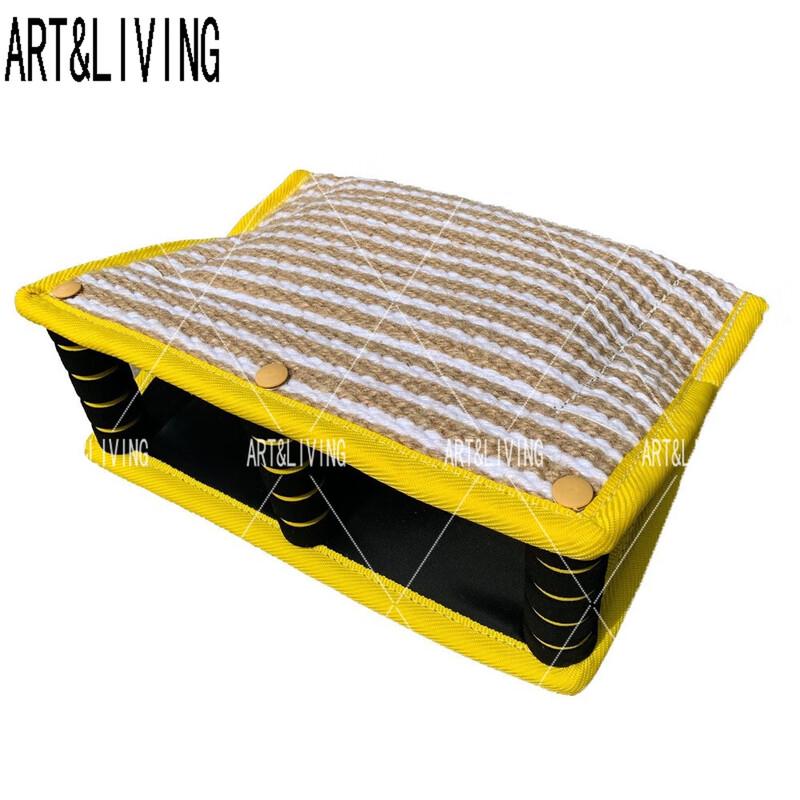 ART&LIVING Durable Dog Training Triangle Bite Pad