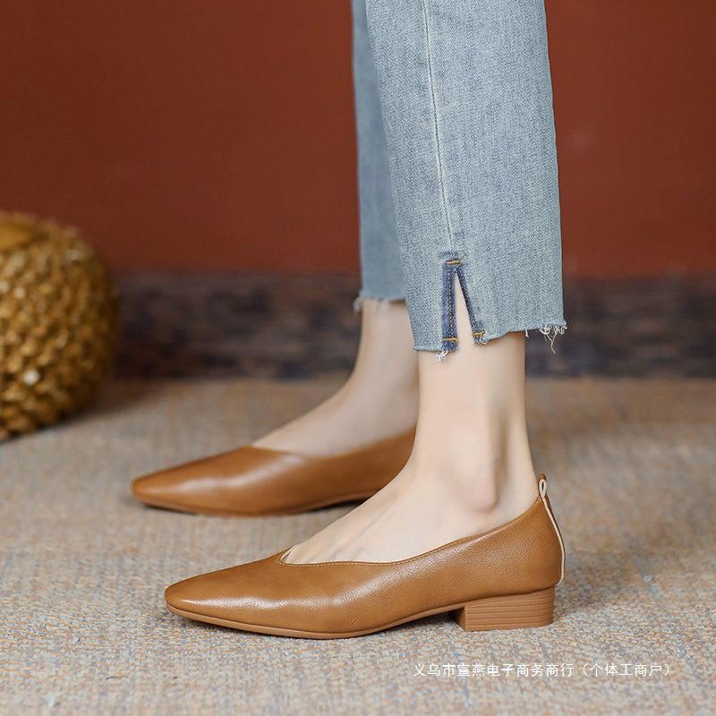 Fashion Womens Shoes Genuine Leather Soft Leather Thick Heel Single Shoes Womens Spring Low Heel Soft Sole Doudou Shoes Large Size 34-44