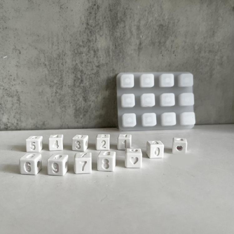 Creative Bead Designs Sturdy Silicone Mould for Artisanal Cake and Candle Creation Decoration Kitchen Gadget