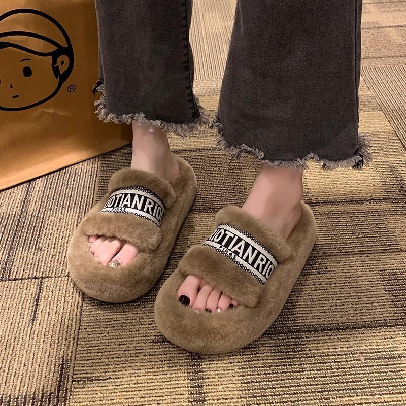 Thick-soled fluffy slippers women's autumn and winter 2025 new fashion Internet celebrities one-word cotton drag fluffy heightening fluffy shoes